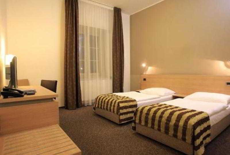 Guest House Porto Clerigus Екстериор снимка