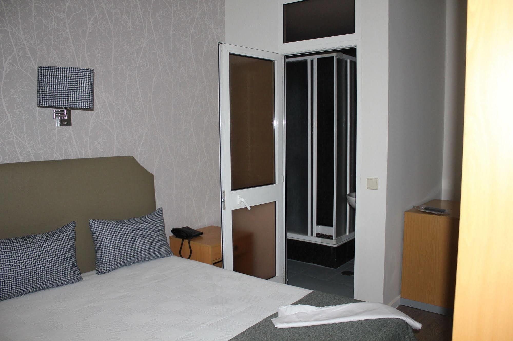 Guest House Porto Clerigus Екстериор снимка
